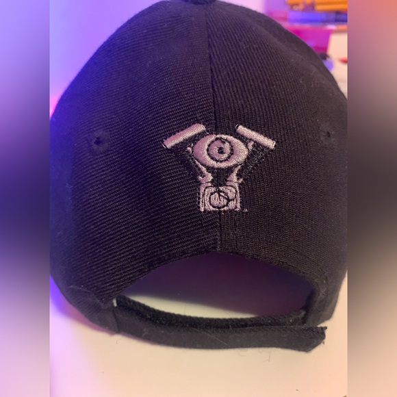 Motorcycle Hat - Picture 3 of 4